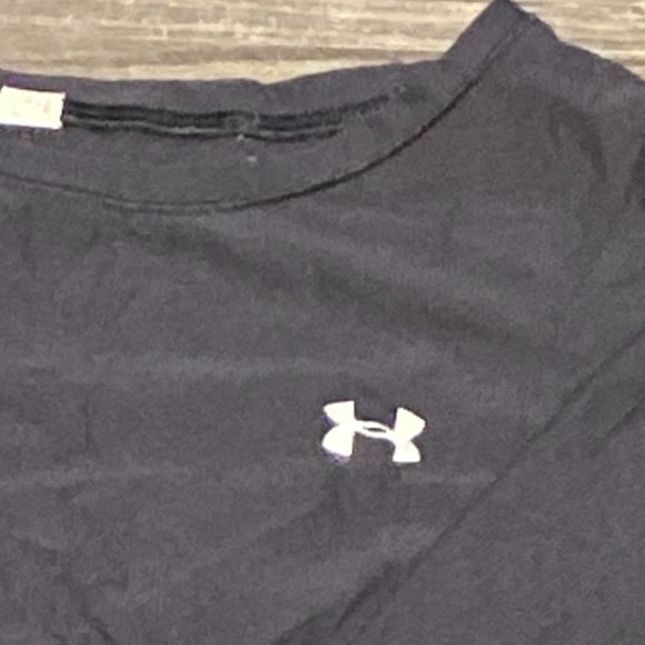 Black Under Armour Fitted T-Shirt - Picture 2 of 2